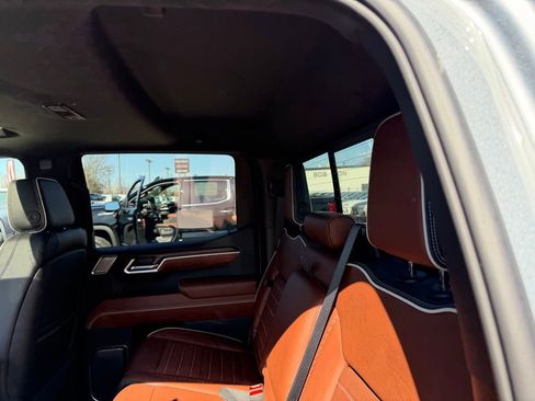 New 2026 GMC Sierra 1500 Denali Ultimate image 11