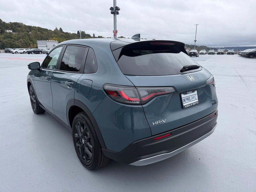 Certified 2025 Honda HR-V Sport image 9