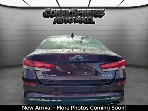 Used 2019 Kia Optima LX image 3