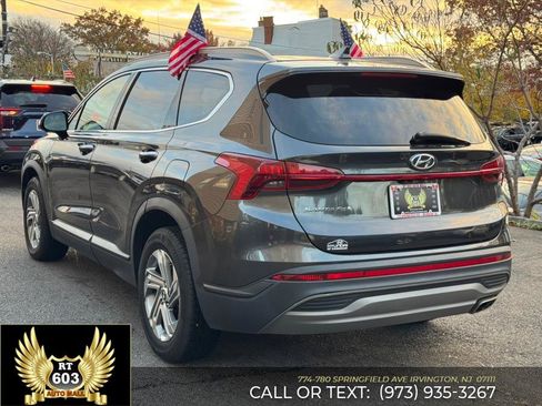 Used 2023 Hyundai Santa Fe SEL w/ Cargo Package image 4