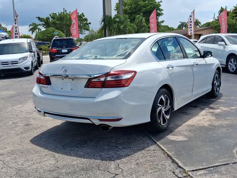 Used 2017 Honda Accord LX image 5