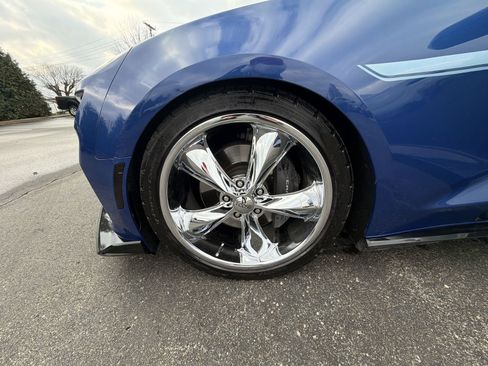 Used 2019 Chevrolet Camaro SS image 28