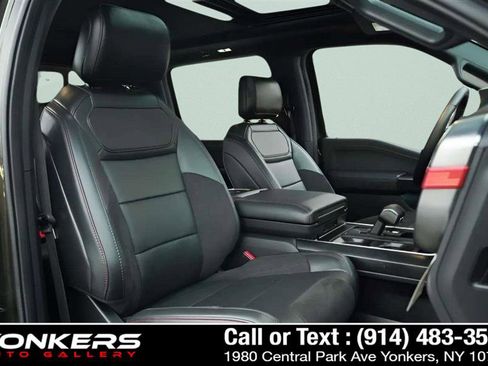 Used 2025 Ford F150 Raptor image 47