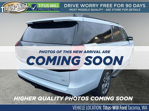 Used 2025 Ford Expedition Max Active image 4