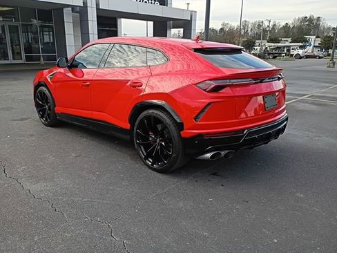 Used 2020 Lamborghini Urus image 9