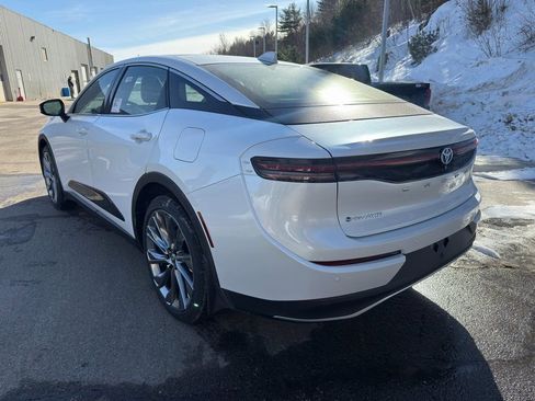 New 2026 Toyota Crown Limited image 3