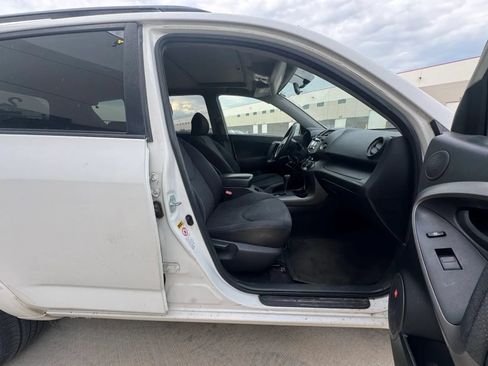Used 2007 Toyota RAV4 Sport w/ Tow Prep Pkg AWD/4WD image 12
