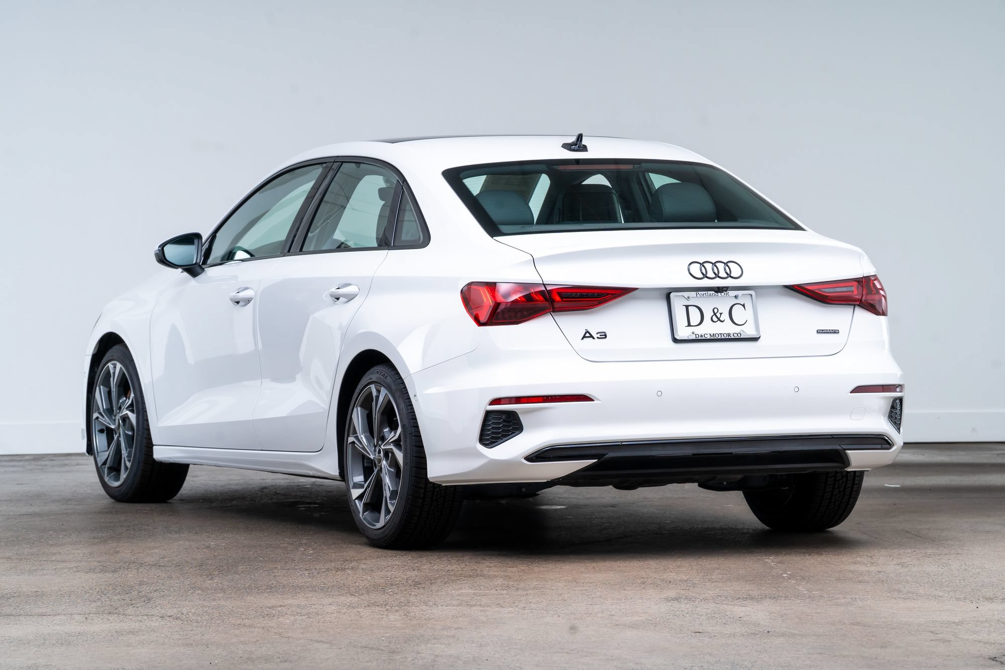 Used 2023 Audi A3 2.0T Premium w/ Convenience Package AWD/4WD image 5