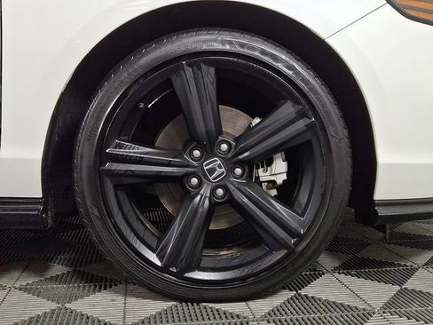 Used 2023 Honda Accord Sport image 11