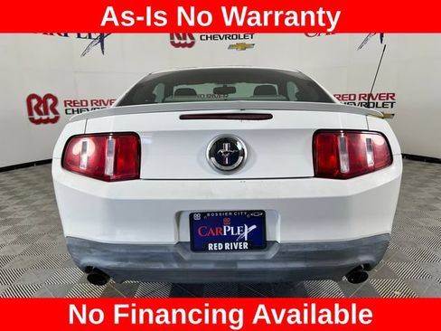Used 2012 Ford Mustang Premium RWD image 2