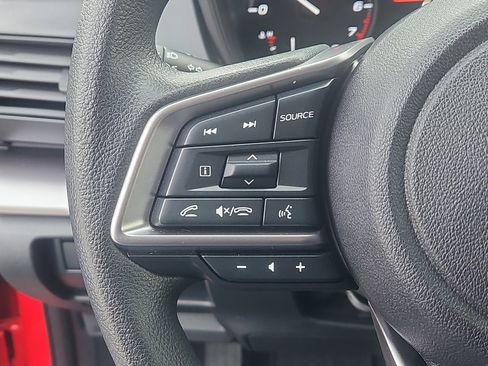 Certified 2025 Subaru Impreza 2.0i image 11