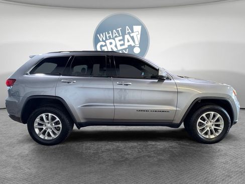 Used 2021 Jeep Grand Cherokee Laredo AWD/4WD image 2