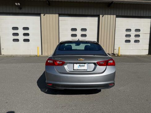 Certified 2024 Chevrolet Malibu LT FWD image 8