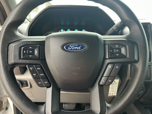 Used 2019 Ford F150 XLT w/ Trailer Tow Package AWD/4WD image 14