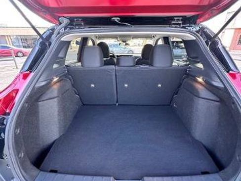 Certified 2025 Nissan Kicks SV image 11