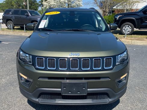 Used 2018 Jeep Compass Latitude image 16