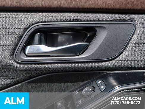 Used 2023 Nissan Rogue SV image 54