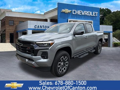 Used 2024 Chevrolet Colorado Z71 w/ Z71 Convenience Package 2 AWD/4WD image 1