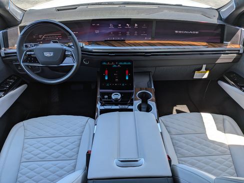 New 2026 Cadillac Escalade Platinum Sport image 14