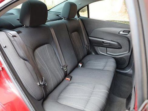 Used 2017 Chevrolet Sonic LT w/ Convenience Package FWD image 23