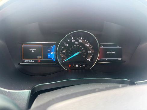 Used 2016 Ford Explorer XLT w/ Equipment Group 202A AWD/4WD image 15