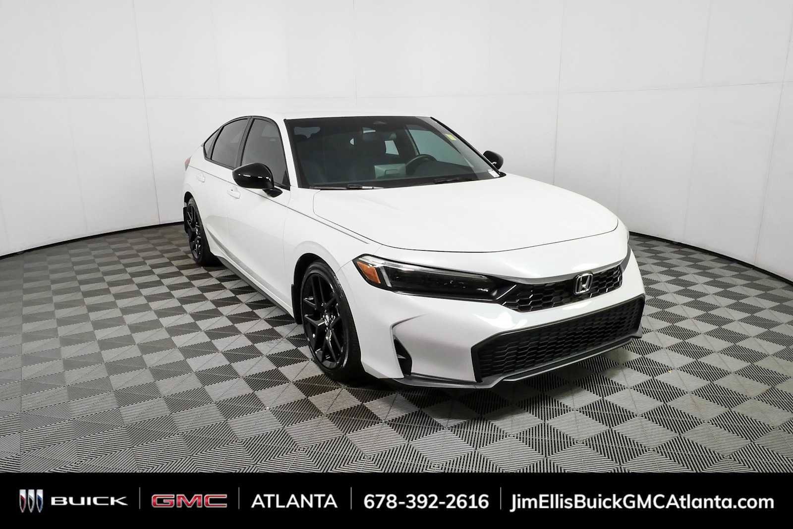 Used 2025 Honda Civic Sport image 1