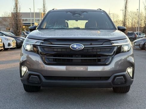 Used 2025 Subaru Forester Touring w/ Popular Package - Touring image 14