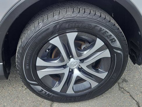 Used 2016 Toyota RAV4 LE image 10