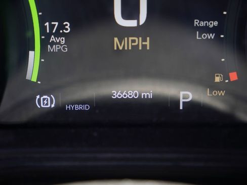 Used 2024 Jeep Wrangler Unlimited Rubicon 4xe AWD/4WD image 5