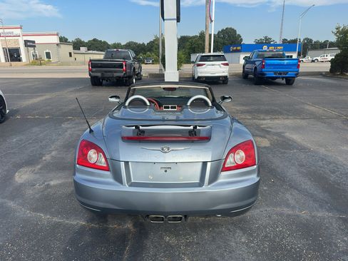 Used 2006 Chrysler Crossfire Limited image 16