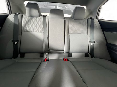 Used 2025 Toyota Camry LE FWD image 33