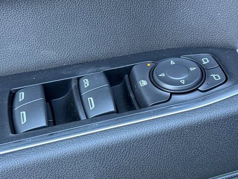 New 2026 GMC Sierra 1500 Elevation image 9