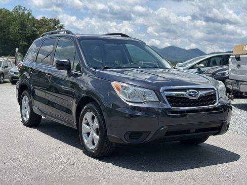 Used 2015 Subaru Forester 2.5i Premium w/ All-Weather Package AWD/4WD image 1
