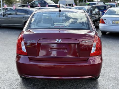 Used 2009 Hyundai Accent GLS w/ Popular Equipment Pkg 5 image 5