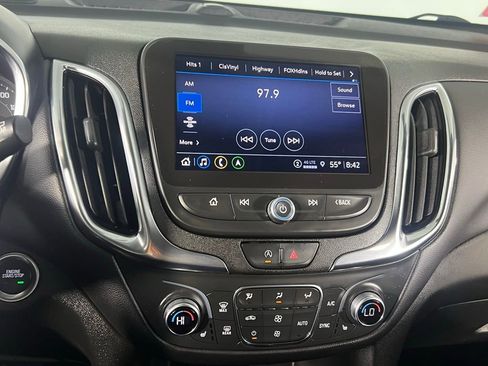 Used 2022 Chevrolet Equinox LT image 14