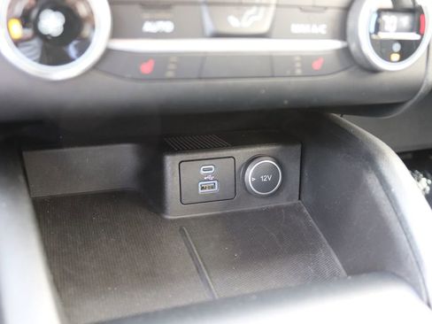 Used 2020 Ford Escape SE AWD/4WD image 12