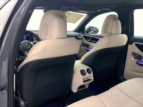 New 2026 Mercedes-Benz C 300 Sedan image 18
