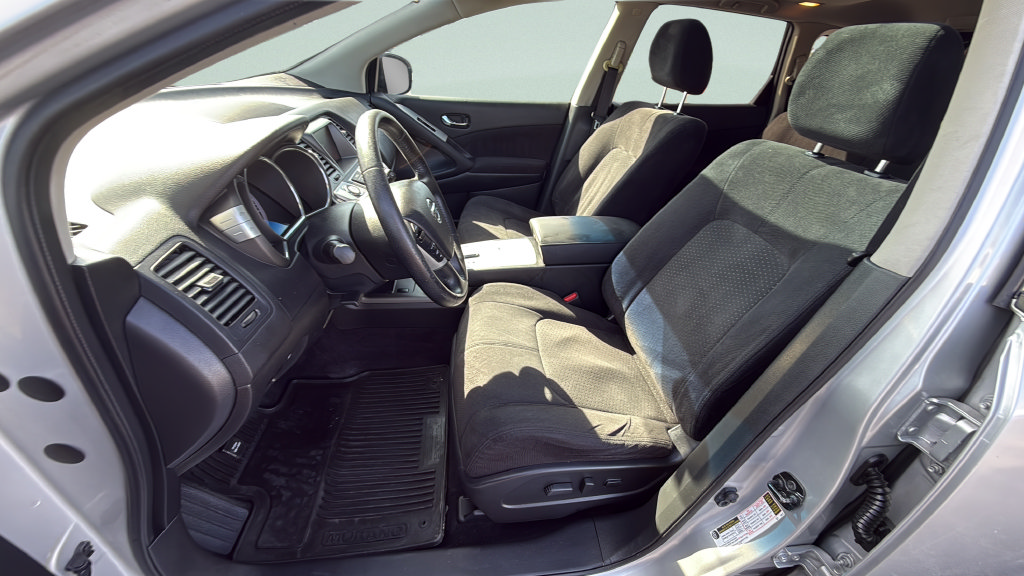 Used 2011 Nissan Murano SV AWD/4WD image 4