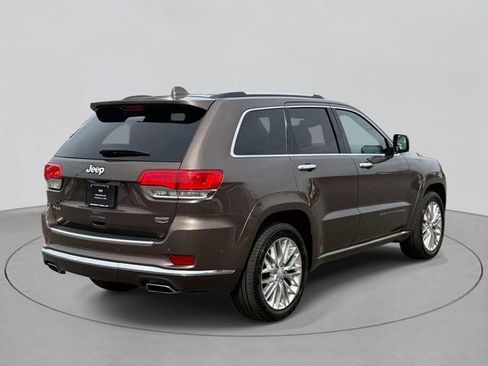 Used 2017 Jeep Grand Cherokee Summit AWD/4WD image 5