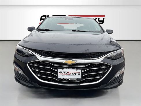 Used 2023 Chevrolet Malibu LT w/ Driver Confidence Package image 2