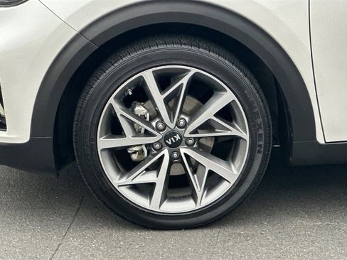 Used 2021 Kia Niro Touring image 31