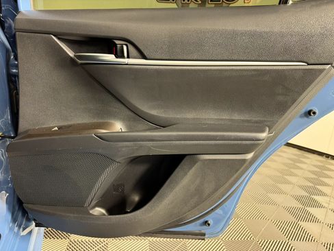Used 2023 Toyota Camry SE FWD image 38