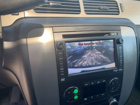 Used 2013 Chevrolet Tahoe LT AWD/4WD image 18