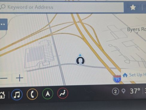 Used 2021 GMC Acadia Denali w/ Denali Technology Package image 10