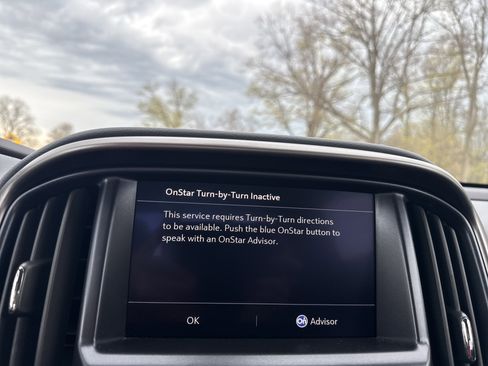 Used 2022 Chevrolet Colorado Z71 image 4