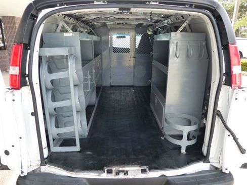 Used 2021 Chevrolet Express 2500 w/ Driver Convenience Package image 15