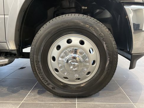 Used 2020 RAM 3500 Laramie image 12