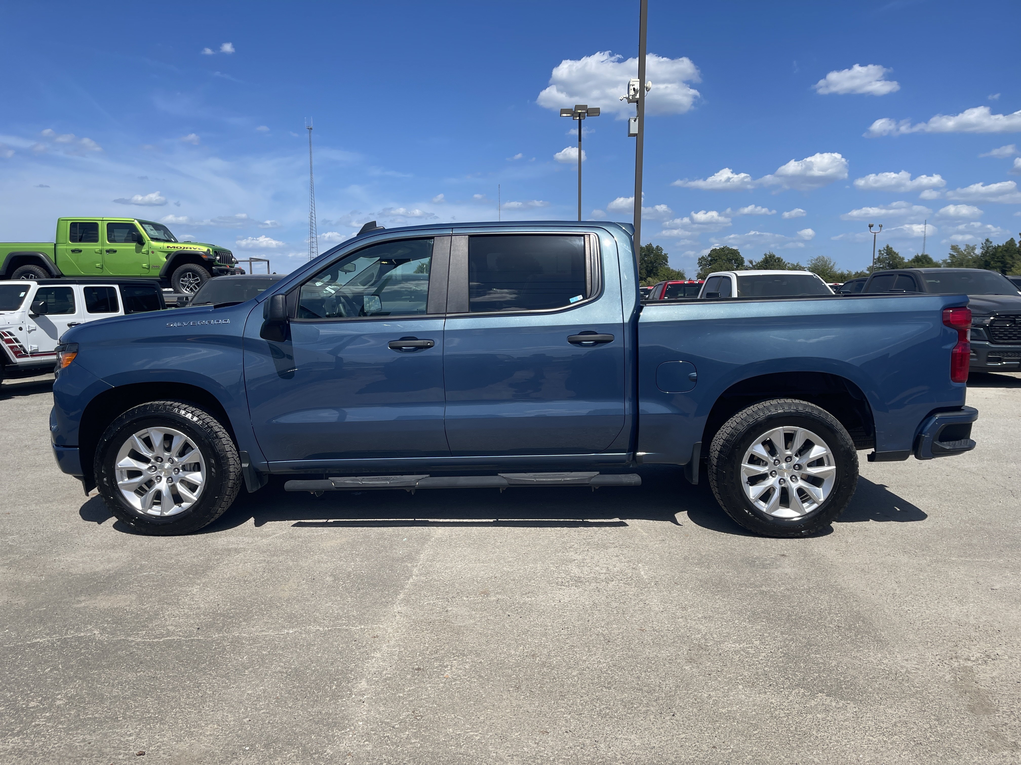 Used 2024 Chevrolet Silverado 1500 Custom RWD image 7