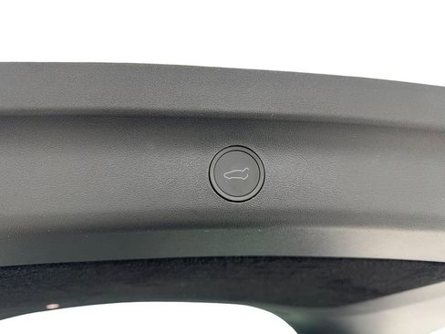 Used 2023 Tesla Model Y Long Range image 80