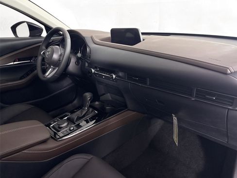 New 2025 MAZDA CX-30 AWD 2.5 S w/ Premium Package image 44
